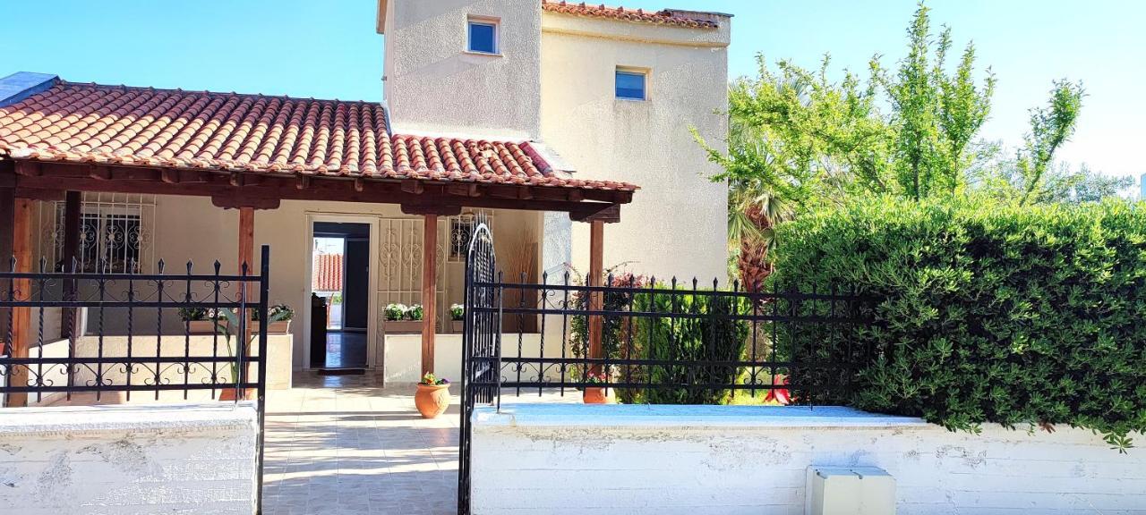 Villa Βianca In Sithonia Yerakini Eksteriør billede