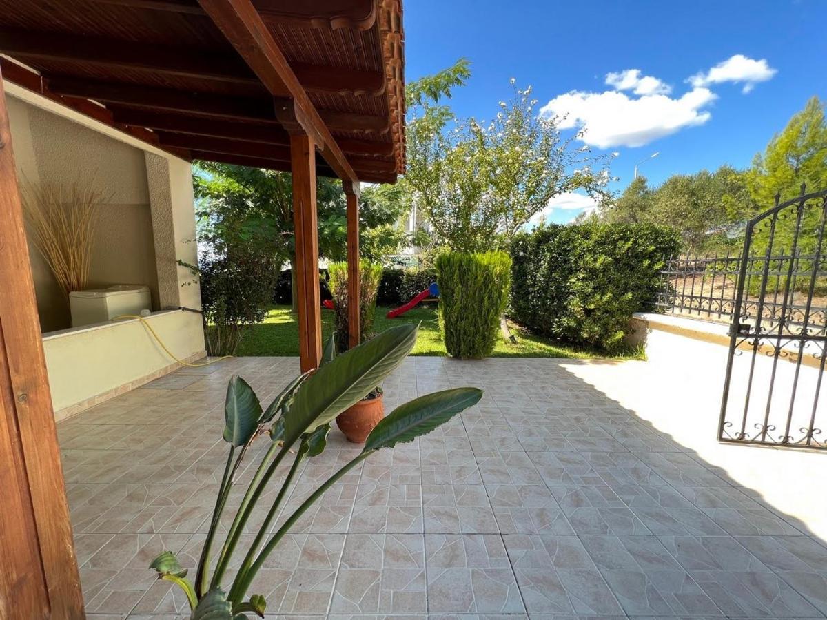 Villa Βianca In Sithonia Yerakini Eksteriør billede